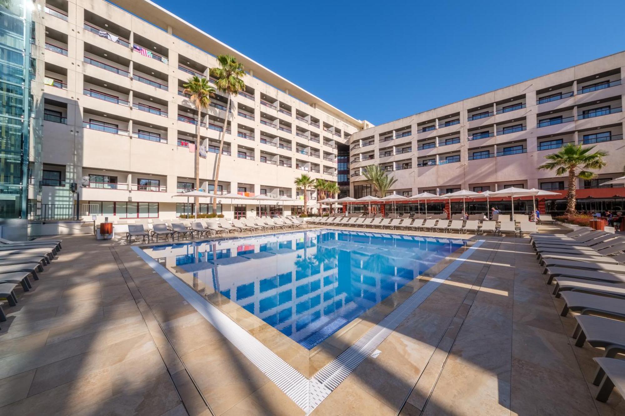 Estival Park Almaris Hotel La Pineda Exterior photo